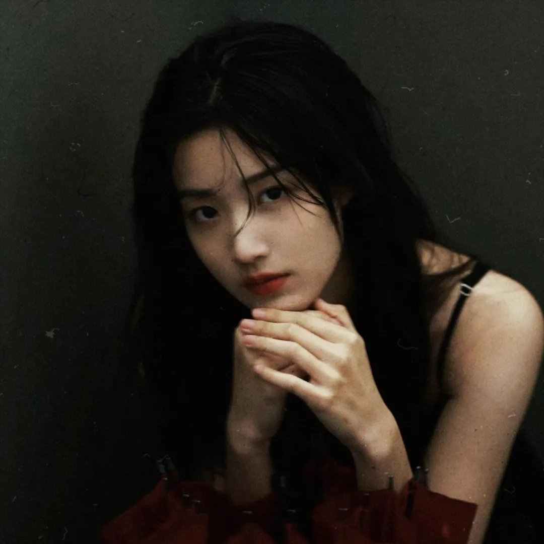 贞洁的荡妇